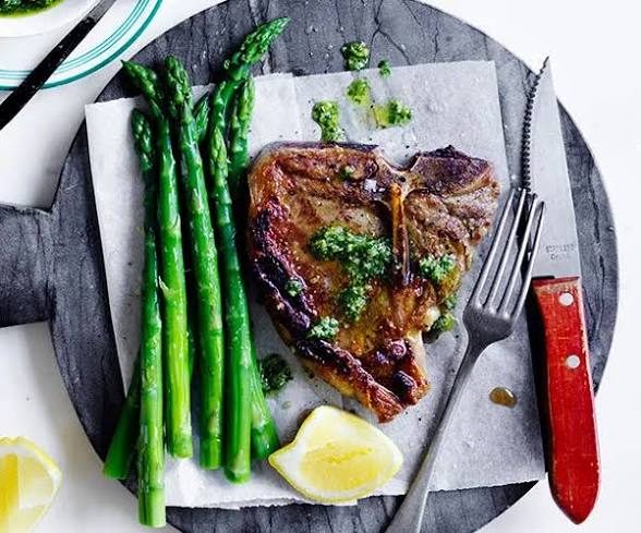 Grilled T-Bone Steak & Asparagus